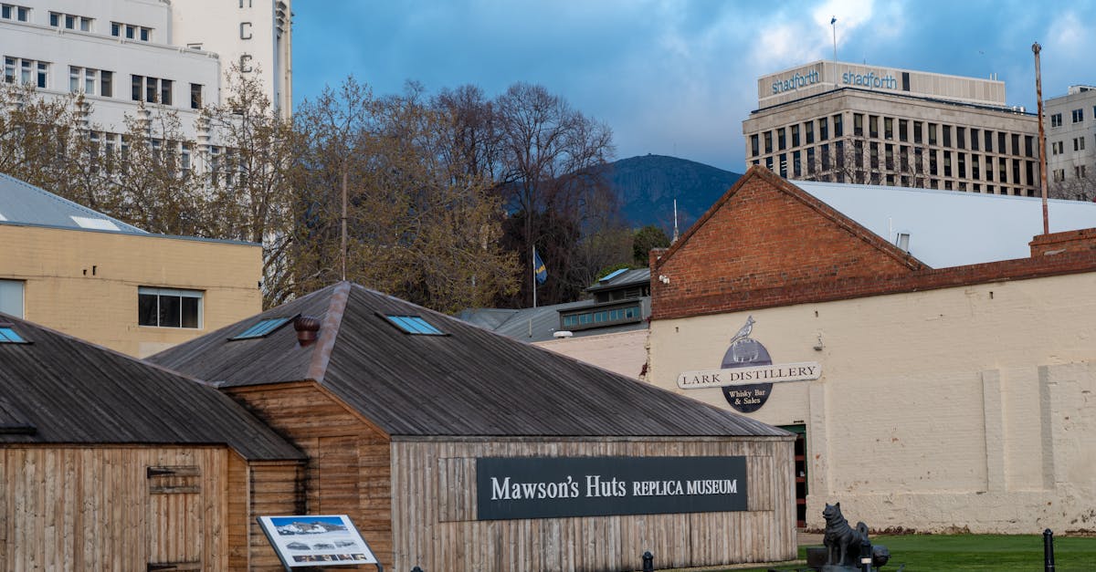 Factors Influencing Material Prices for Kitchen Renovations